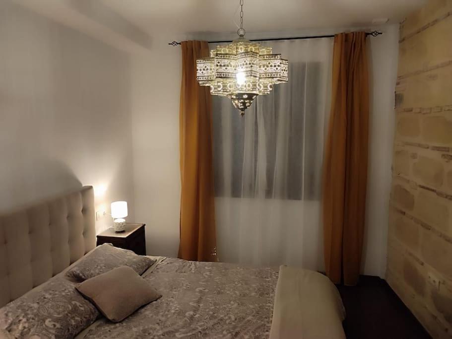 Apartamento Manzil En El Centro De Jerez De La F. Apartment เฮเรซ เด ลาฟรอนเตรา ภายนอก รูปภาพ