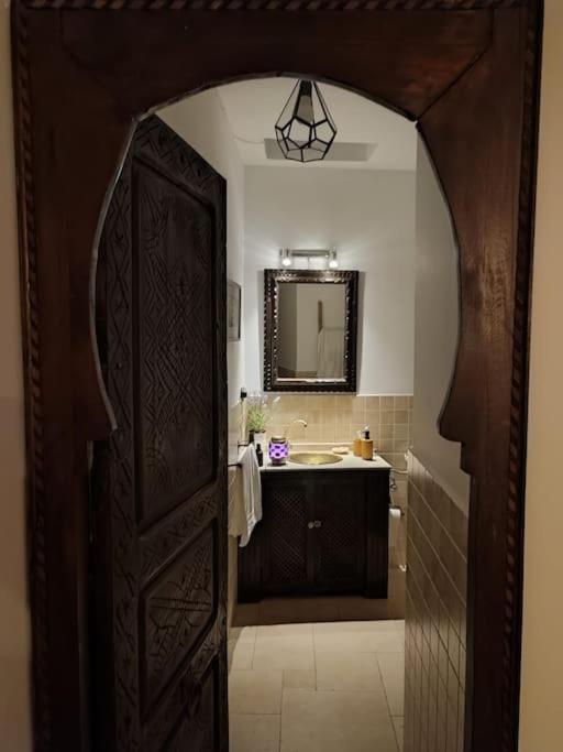 Apartamento Manzil En El Centro De Jerez De La F. Apartment เฮเรซ เด ลาฟรอนเตรา ภายนอก รูปภาพ
