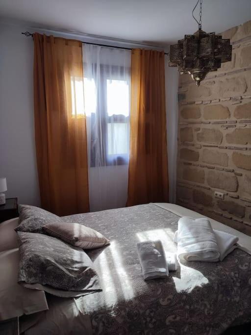 Apartamento Manzil En El Centro De Jerez De La F. Apartment เฮเรซ เด ลาฟรอนเตรา ภายนอก รูปภาพ